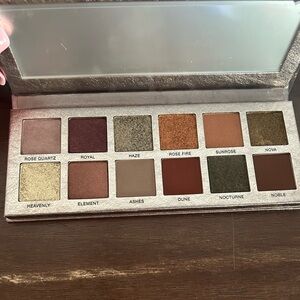Anastasia Beverly Hills Rose Metals Eyeshadow Palette